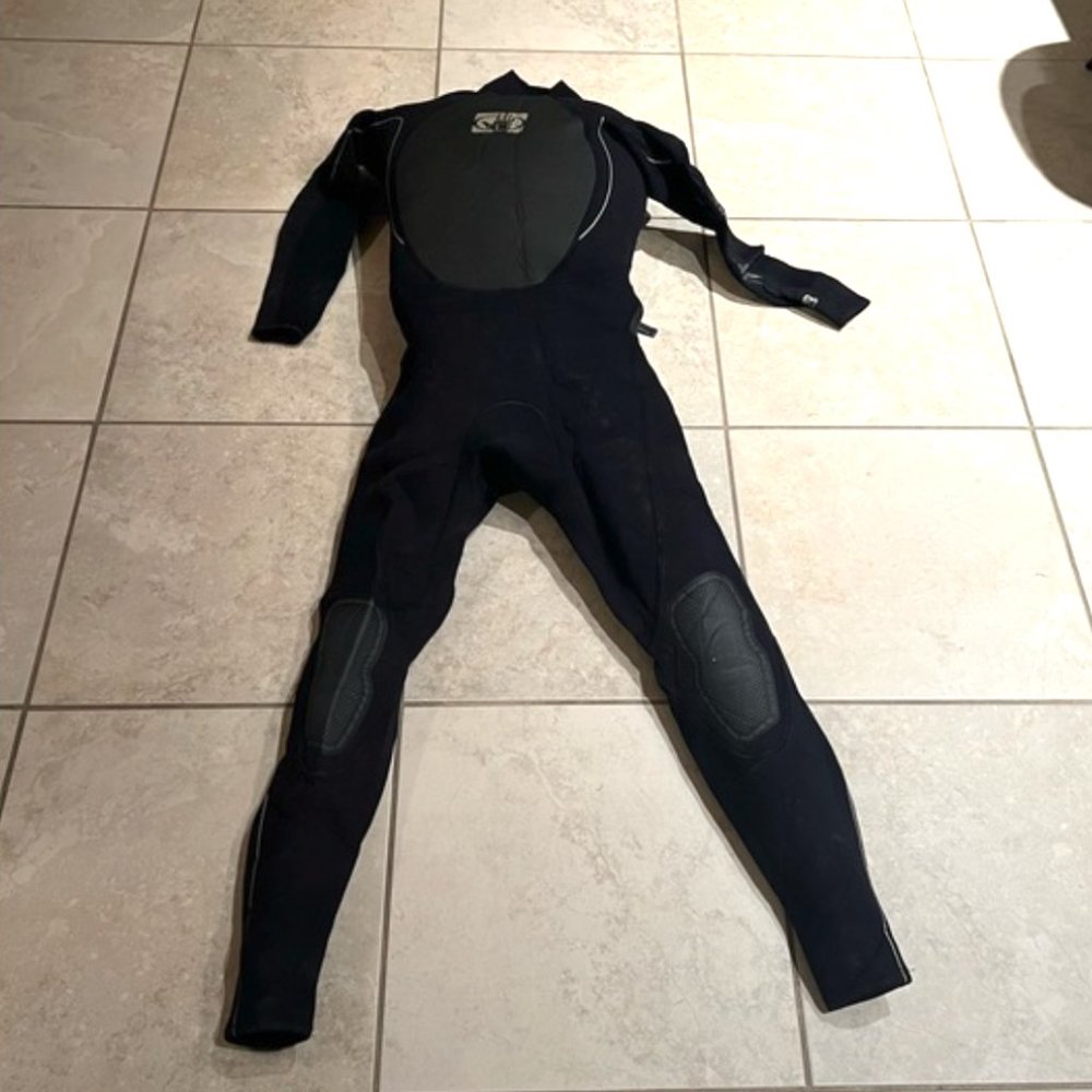 Full length Body Glove Wet Suit